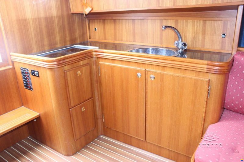 IJzendoornsloep Cabin 7.75