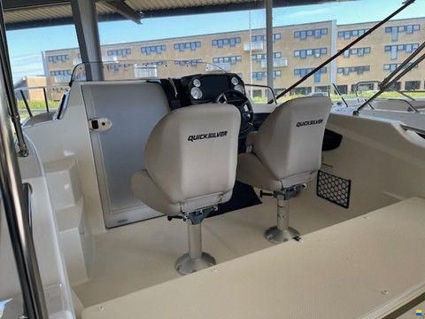 Quicksilver 555 Cabin med Mariner F80 EFI ELPT brugt