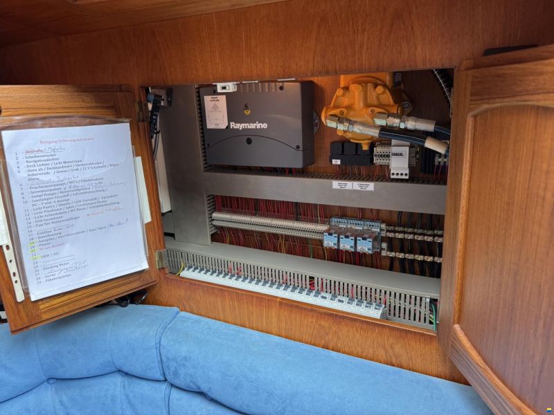 Nauticat 42 Ketch