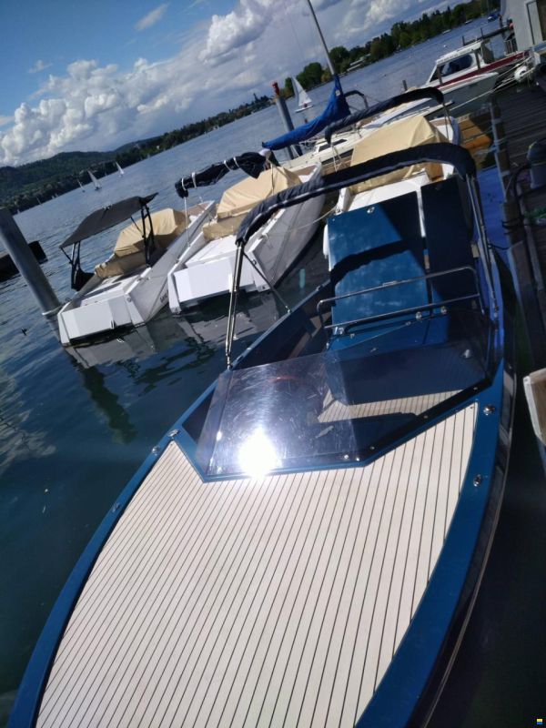 Ganz Boats Ovation 6.8