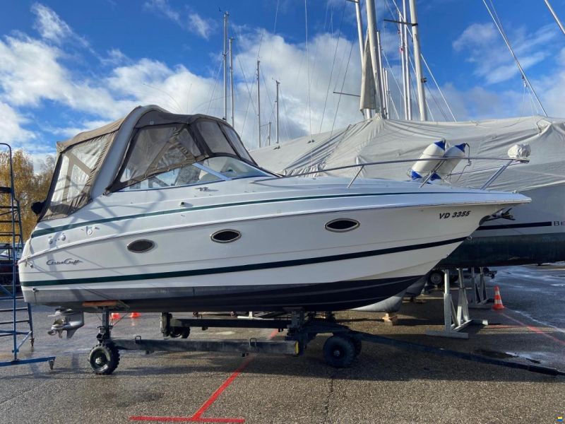 Chris Craft 260 Express Cruiser