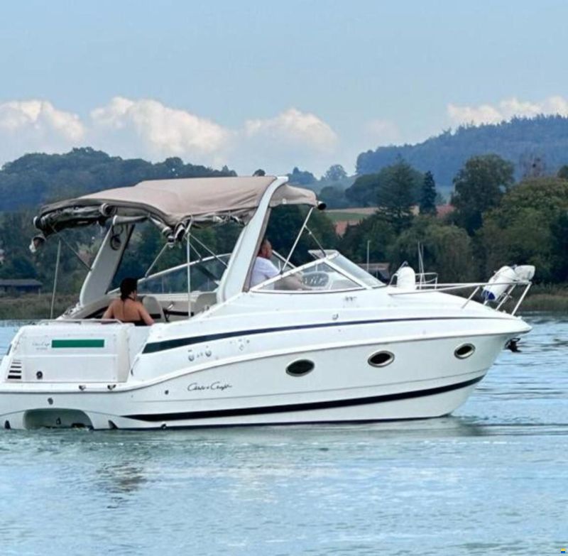 Chris Craft 260 Express Cruiser