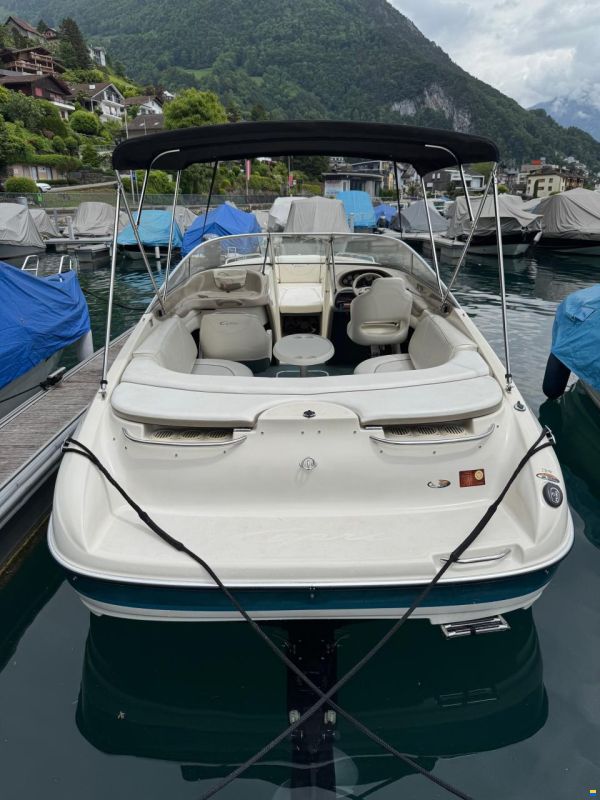 Bayliner Capri 2350