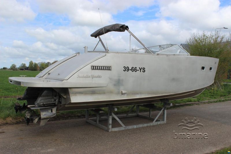 Isabella Yachts ST850