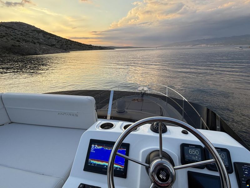 Beneteau Antares 11 Fly TOP Ausstattung !!!