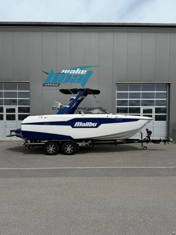 Malibu M220