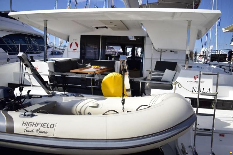 Fountaine Pajot Lucia 40