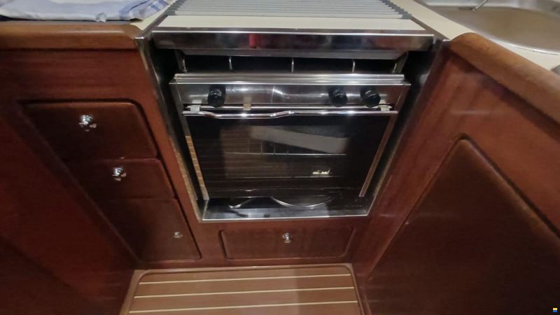 Bavaria 40