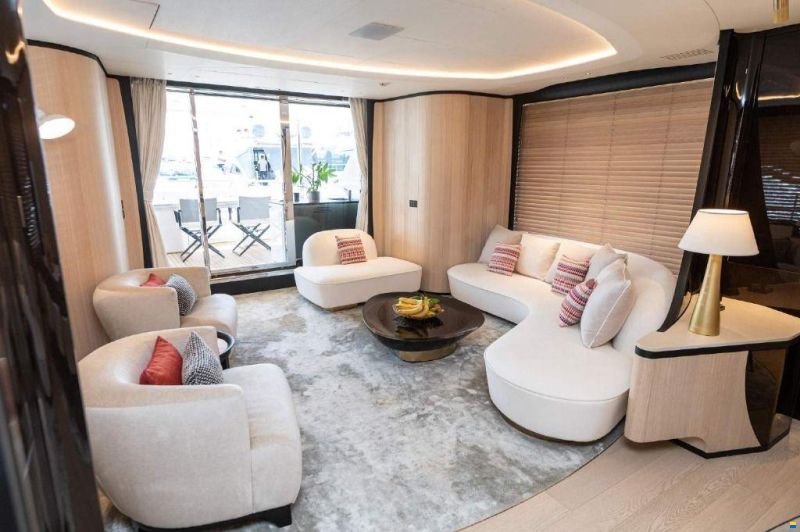 Benetti DELFINO 95
