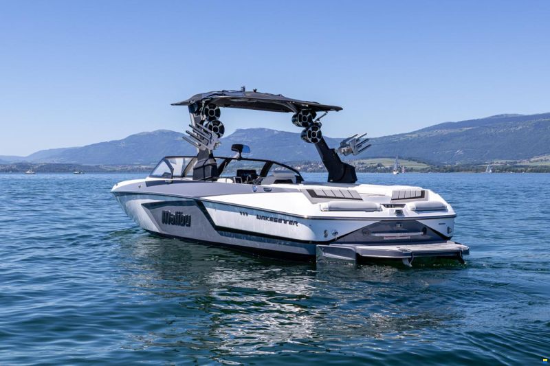Malibu Wakesetter 24 MXZ | CHF 129'500.- au lie
