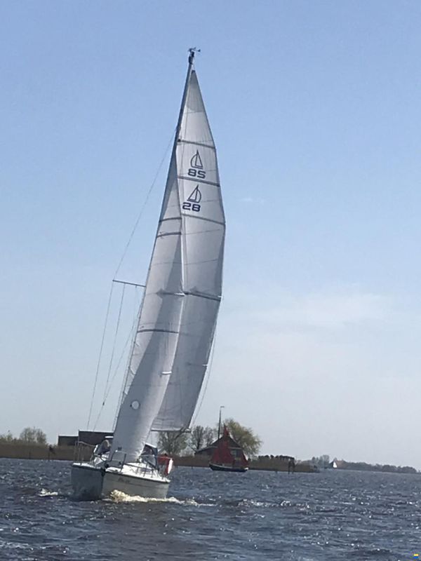 Dehler 28