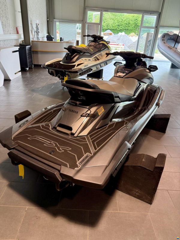 Yamaha WaveRunner FX HO 2025