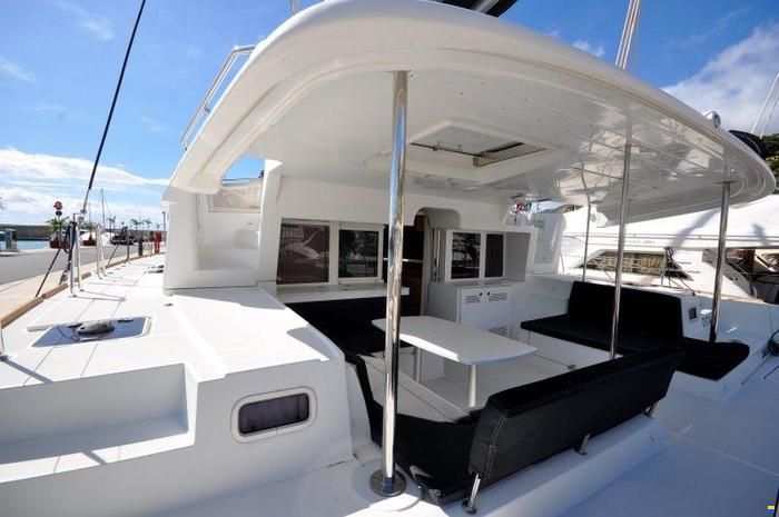 Lagoon 450 F