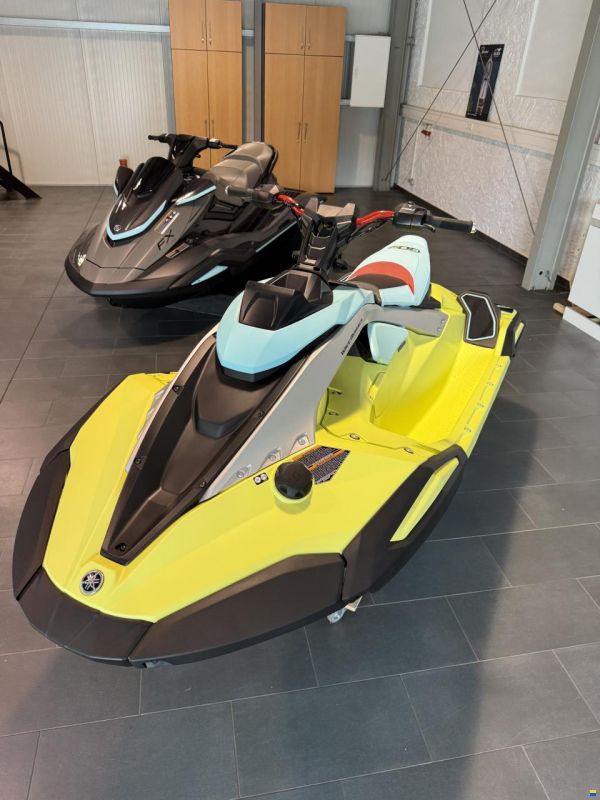 Yamaha WaveRunner JETBLASTER PRO 2025