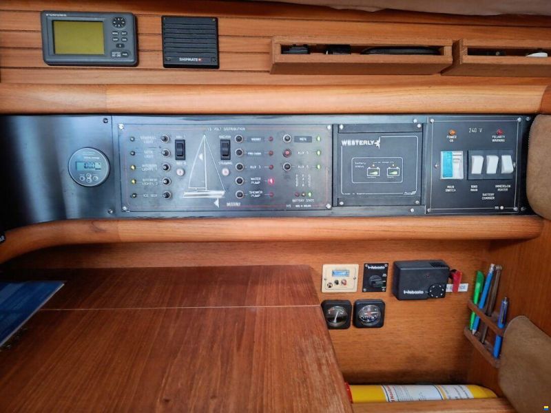 Westerly Typhoon 37