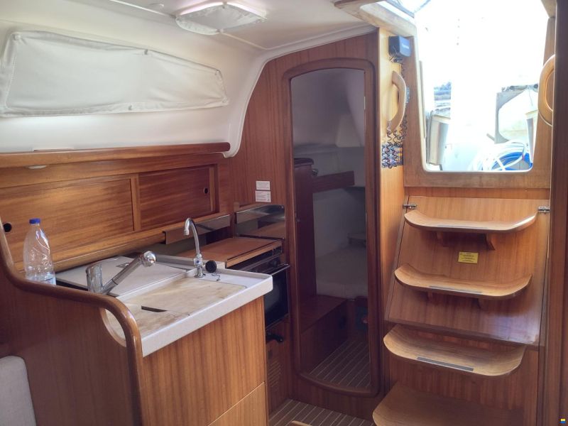 Delphia 33