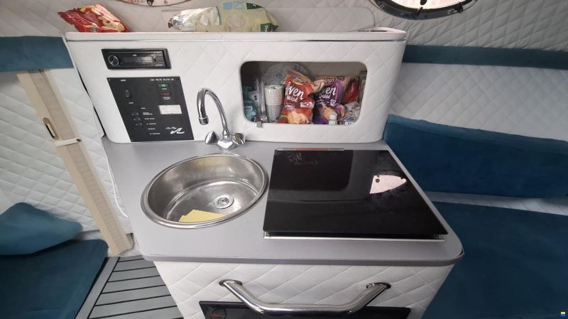 Sea Ray 240 Sundancer