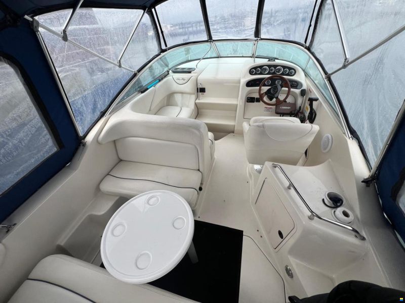 Sea Ray 240 Sundancer