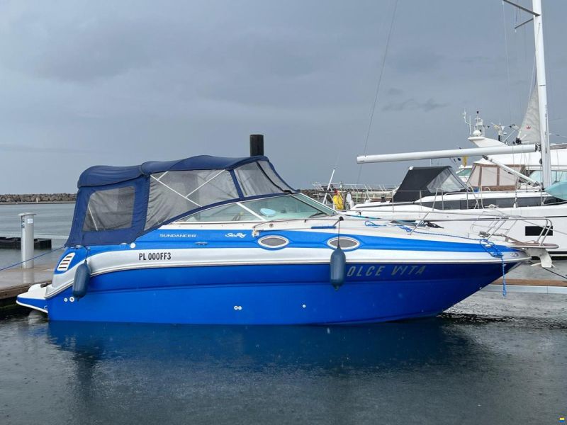 Sea Ray 240 Sundancer