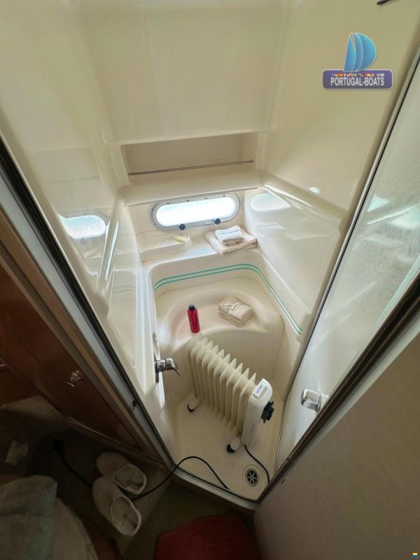 Sealine 360 Statesman