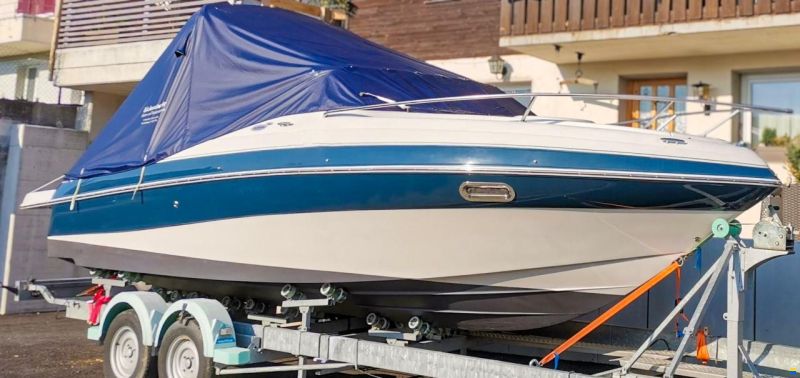 Four Winns 225 Sundowner