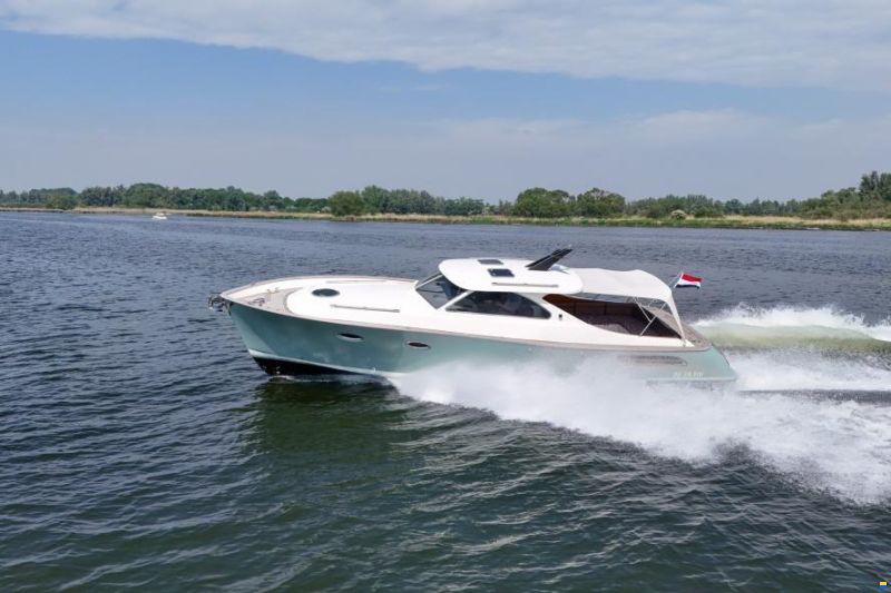 Gagliotta Grand Azur Classic 33