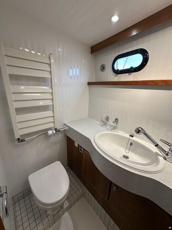 Linssen Grand Sturdy 430 AC