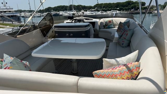 Princess 67