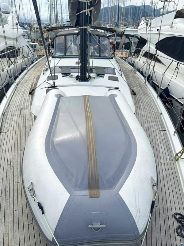 Dufour 530