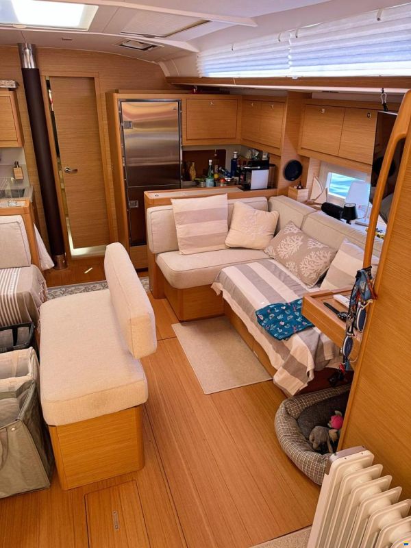 Dufour 530