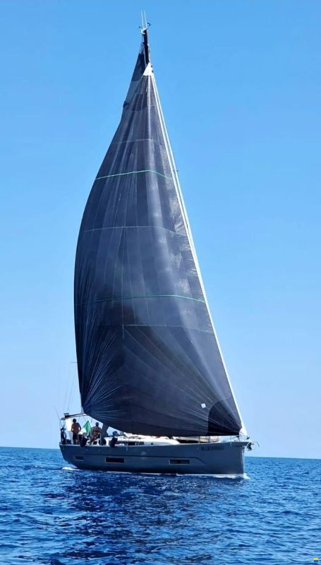 Dufour 530