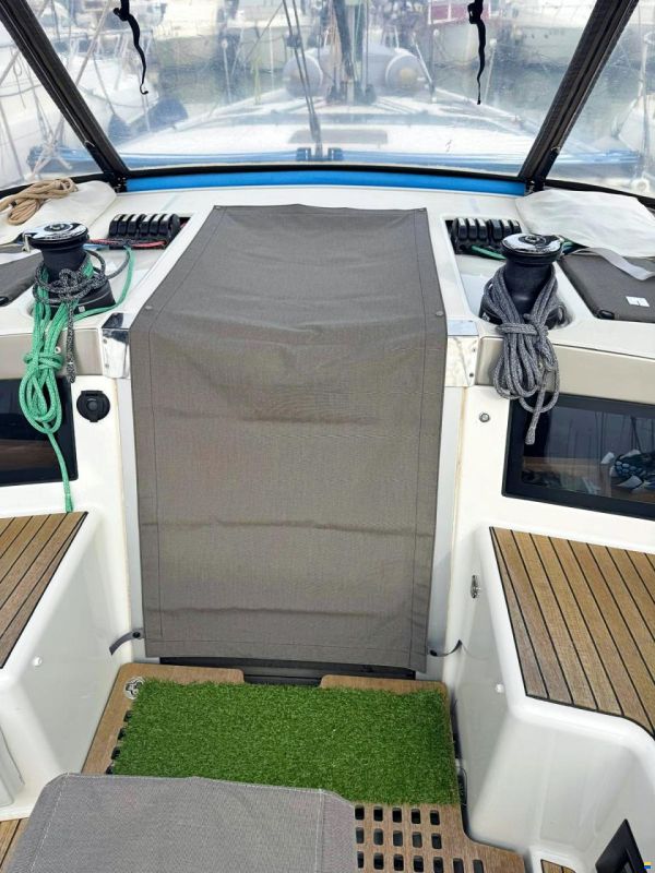 Dufour 530