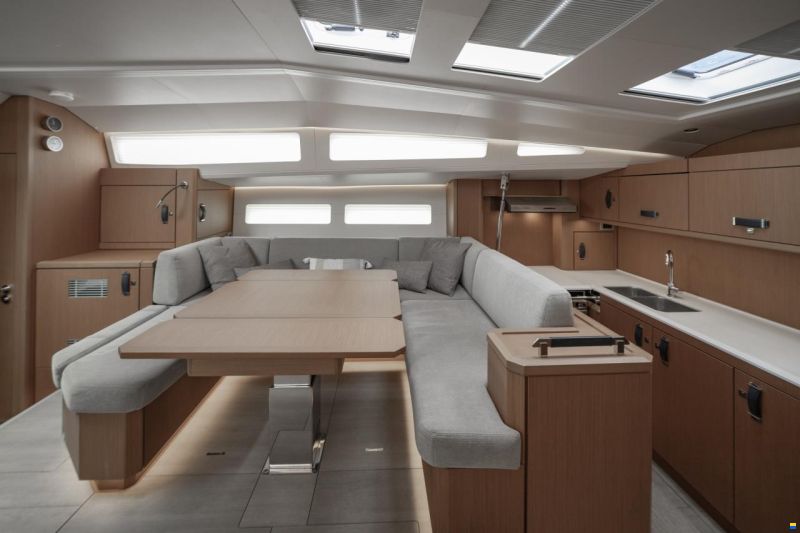 Jeanneau Yacht 60