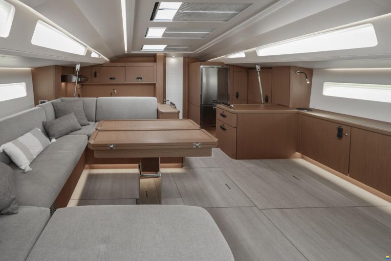 Jeanneau Yacht 60