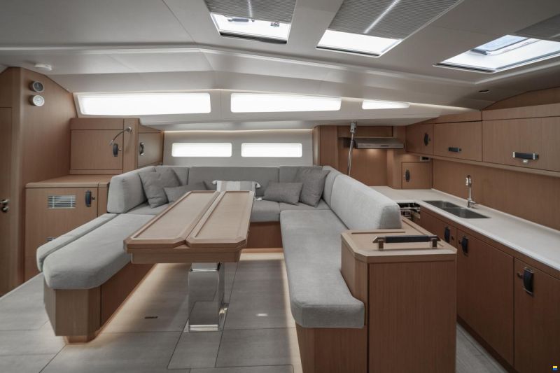 Jeanneau Yacht 60