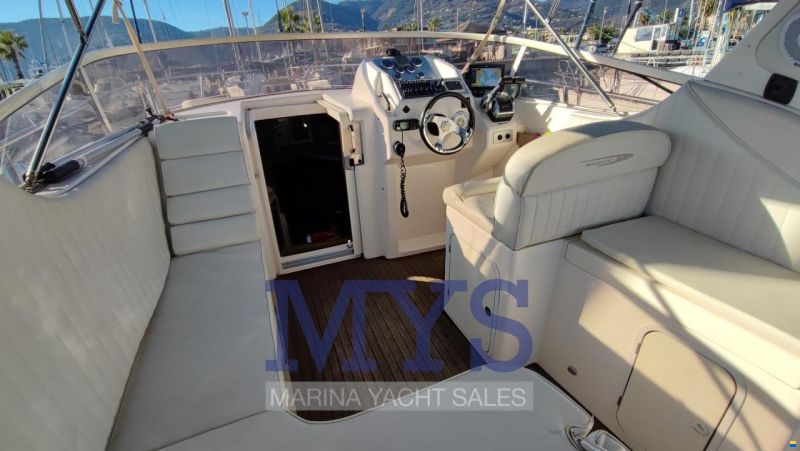 Manò 26.50 Cabin Cruiser