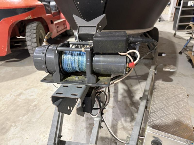 Finnmaster Husky R7 – Kvalitetsaluminium og 200 HK