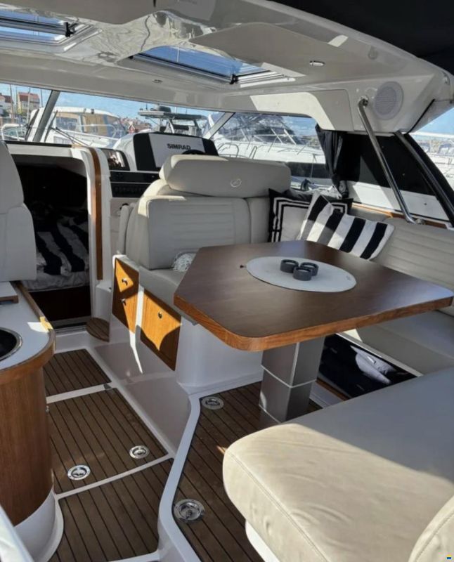 Aquador 28HT