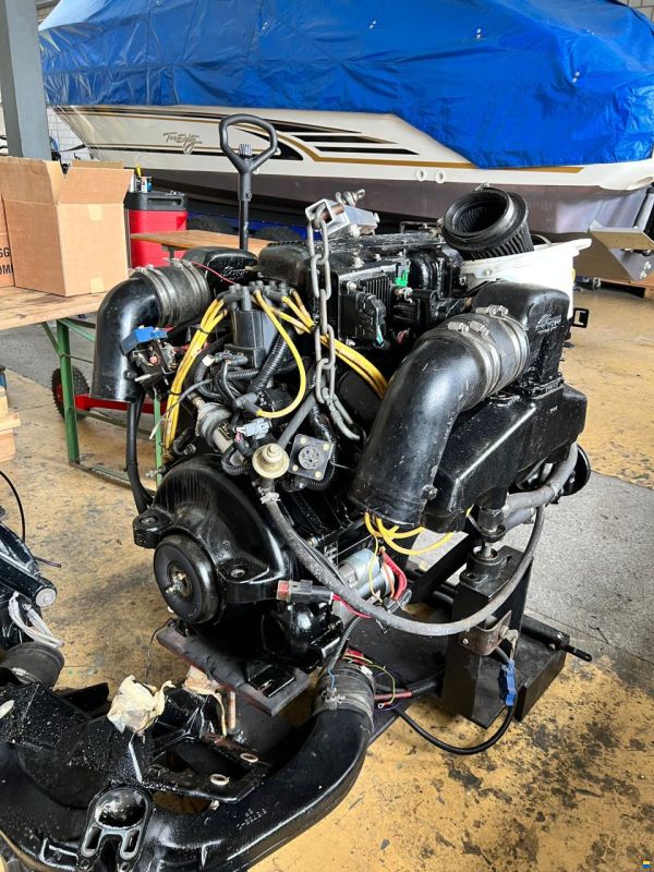 MerCruiser V8 8,2 750 PS