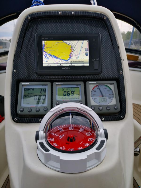 Bavaria 37 C / 3