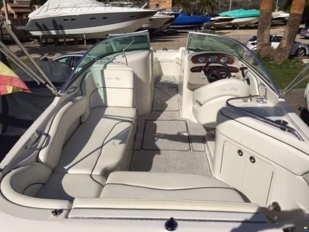 Sea Ray Sundeck 240
