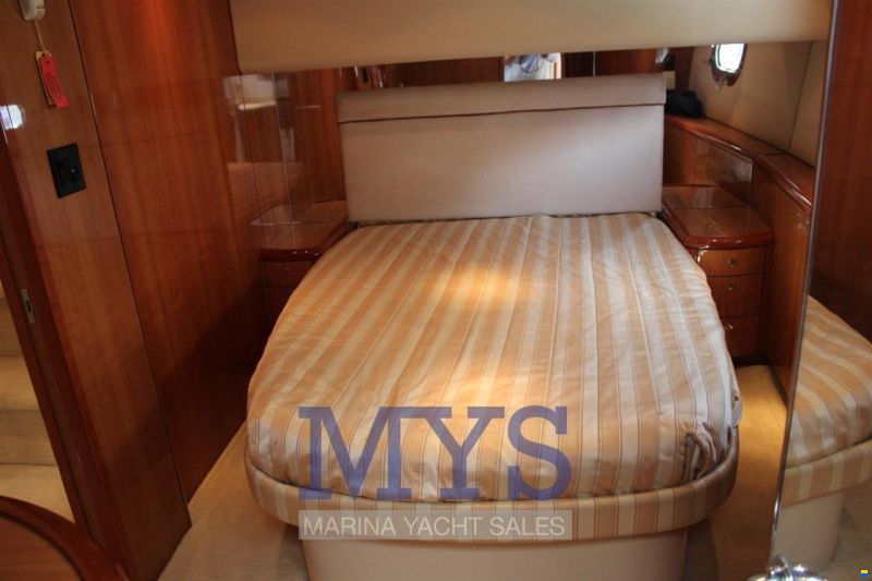 Hatteras 54 Convertible