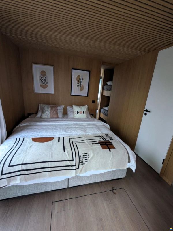 Surla 12 NIEUW Houseboat Evt. Met (koop)