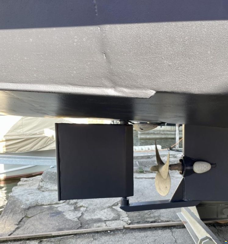 Gruno 1050 Flybridge