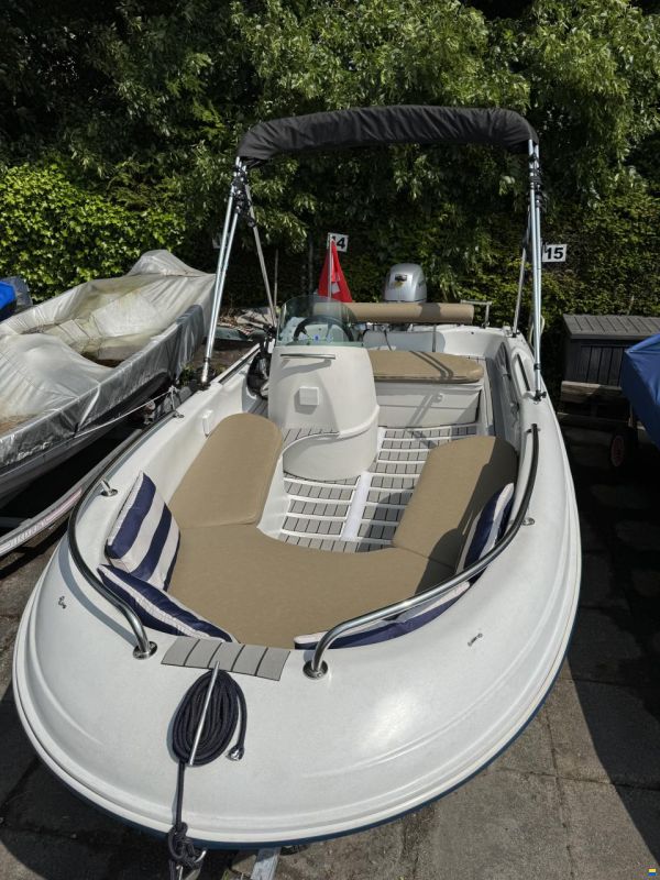 Jeanneau Cap 400