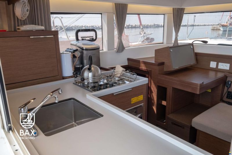Lagoon 40