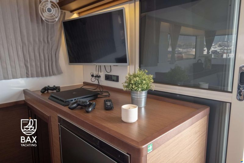 Lagoon 40