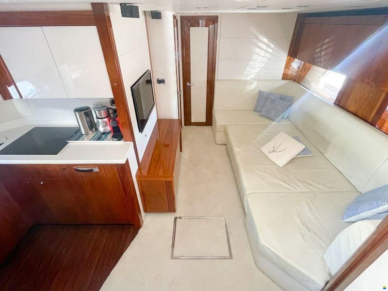 Sunseeker Predator 60