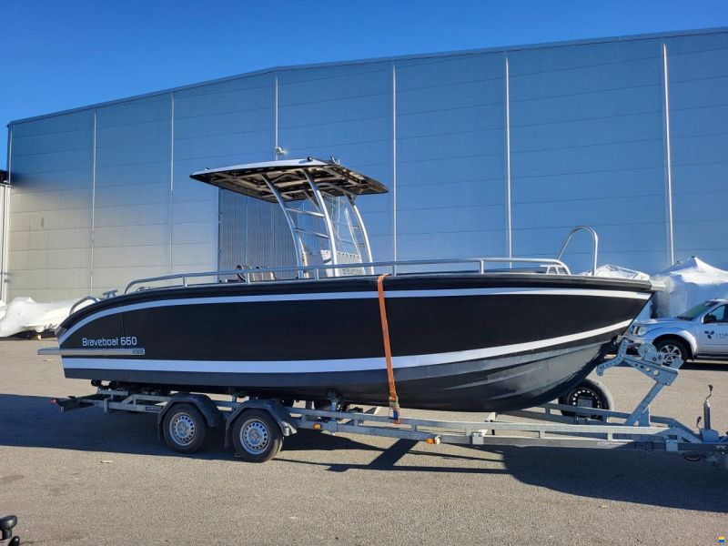 Braveboat 660