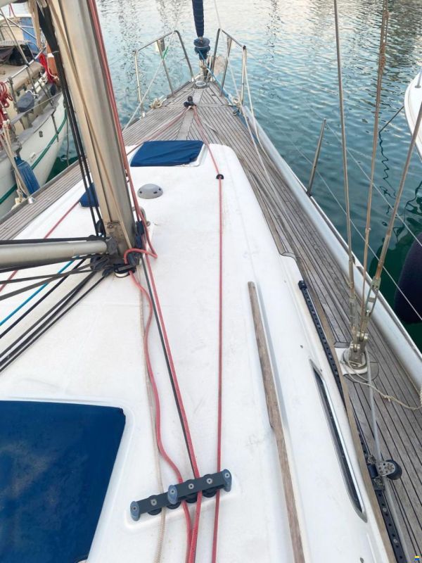 Dufour 40